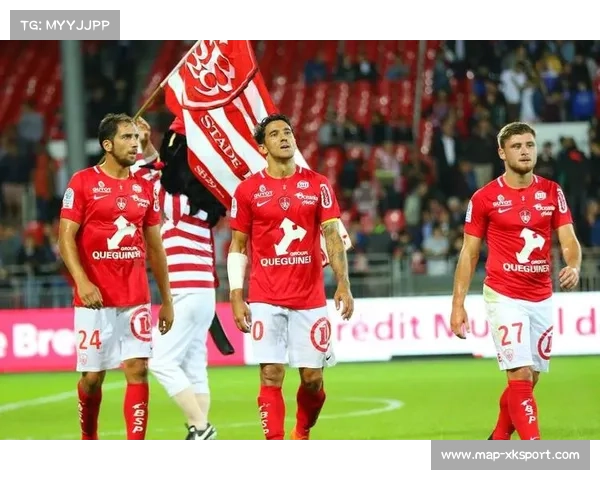 埃尔切传控体系防守存隐患，门将更替无西甲经验