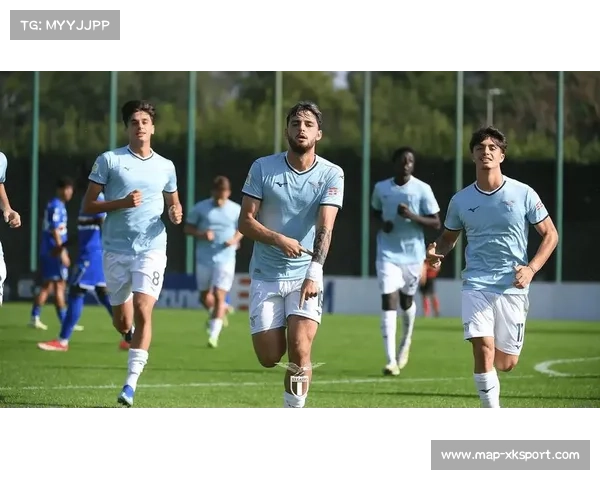 拉齐奥迎战科莫，萨里战术体系面临法布雷加斯挑战