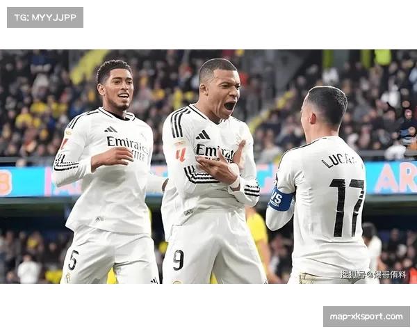 伯纳乌球场座无虚席，皇马vs赫罗纳比赛气氛热烈